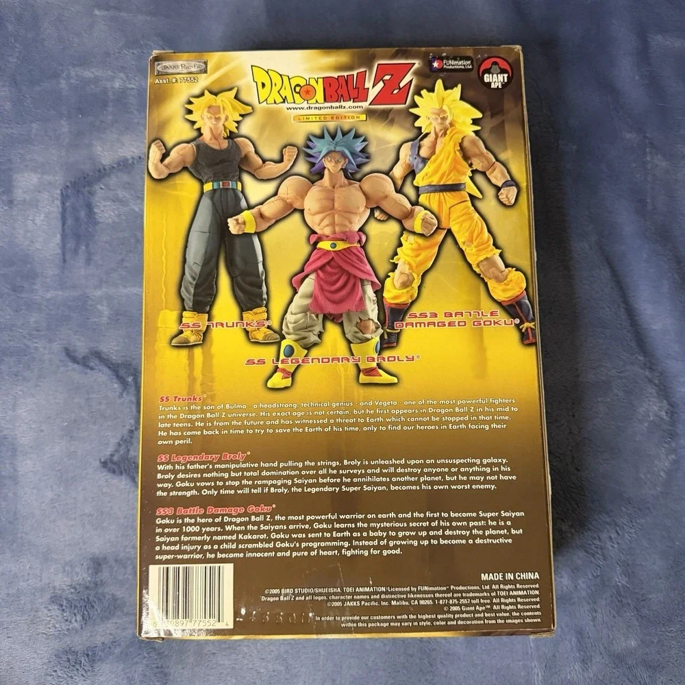 Dragon Ball Z Movie Collection Series 5 Super Saiyan Trunks 9-inch Action Figure